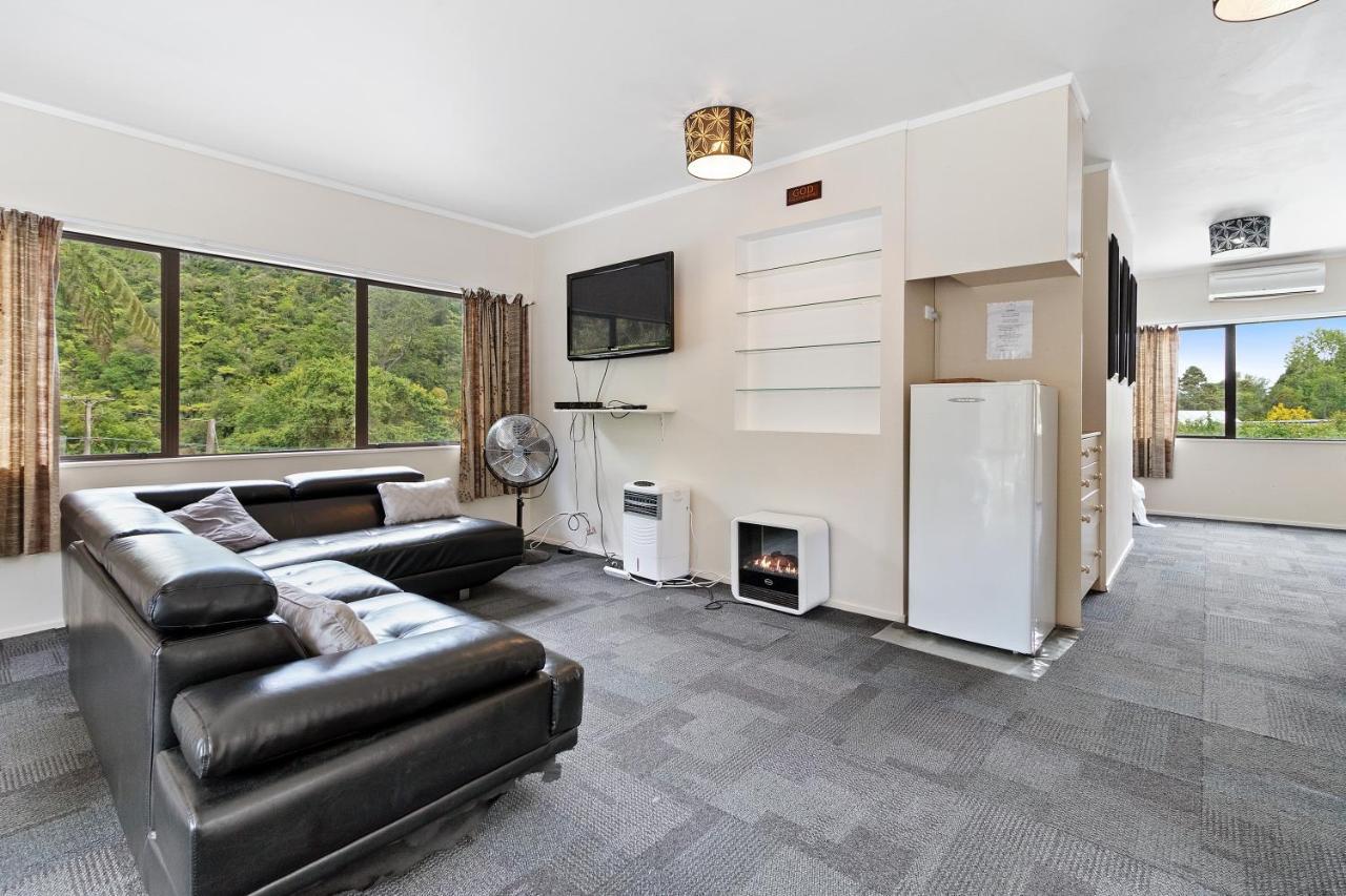 Riverside Accommodation Karangahake 외부 사진
